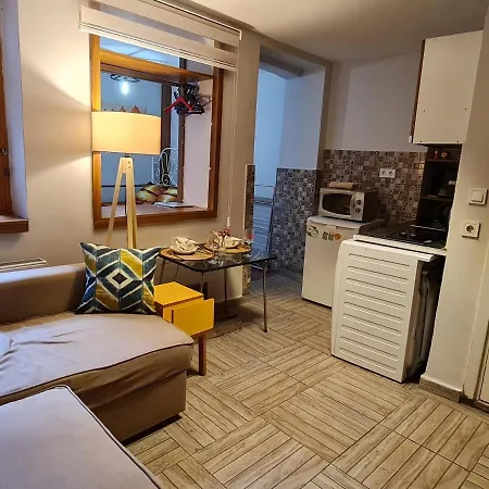Peramira Apartment