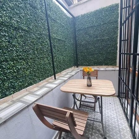 Peramira * Κωνσταντινούπολη