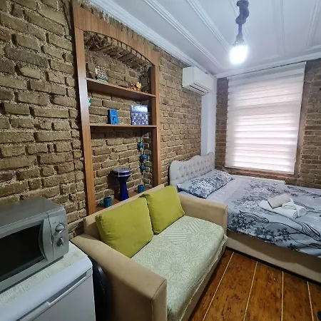 Peramira * Istanbul