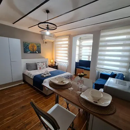 Peramira * Istanboel